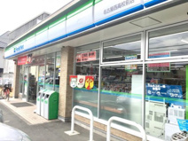 ファミリーマート 名古屋西高校前店