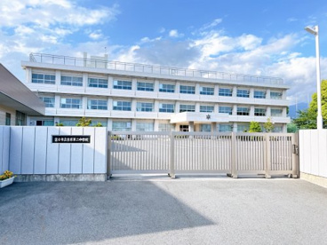 富士市立吉原第二中学校の画像1