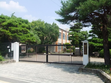 京都市立御室小学校の画像1