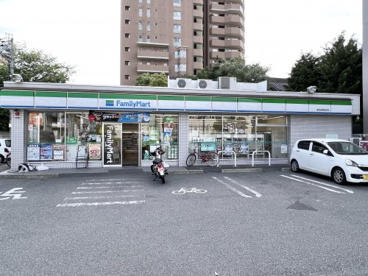 ファミリーマート　南田辺店の画像1