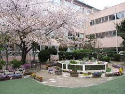 摂津市立三宅柳田小学校の画像1