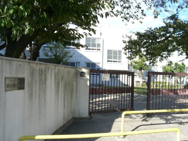 名古屋市立 西中島小学校の画像1