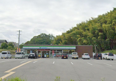ファミリーマート　和泉光明台店の画像1