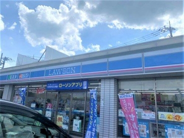 ローソン 伊志田高校前店の画像1