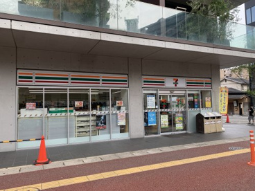 セブンイレブン 福岡春吉大通り店の画像1