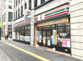 セブンイレブン 博多駅前通店