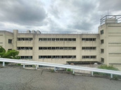 宝塚市立　中山台小学校