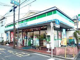 ファミリーマート 方南一丁目店の画像1