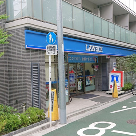 ローソン 目黒平町二丁目店の画像1