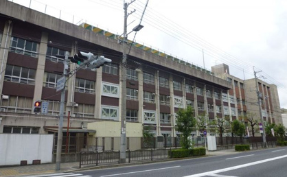 大阪市立美津島中学校の画像1