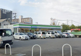 ファミリーマート　貝塚二色店