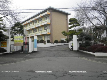双葉台中学校の画像1