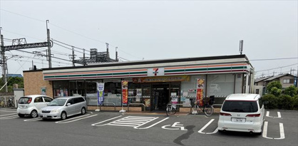 セブンイレブン 岩槻本丸店の画像1