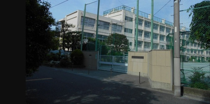 富士中学校の画像1