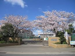 萩園中学校の画像1