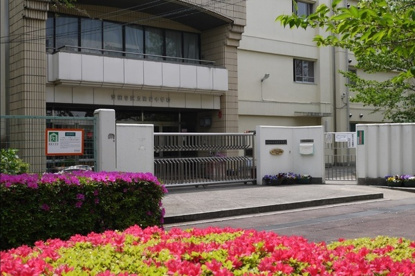 駒留中学校の画像1