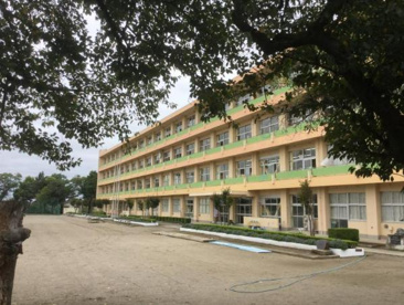 緑岡中学校の画像1