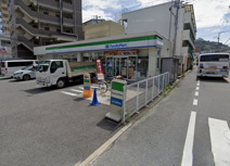 ファミリーマート 東本浦店