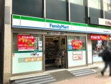 ファミリーマート 京成船橋駅前店