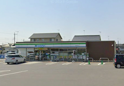 ファミリーマート 栃木西水代店の画像1