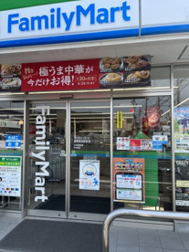 ファミリーマート 豊橋南栄駅前店の画像1