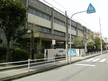 八尾市立竹渕小学校の画像1