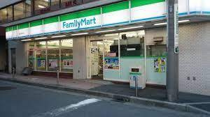ファミリーマート 鶴屋町店
