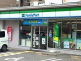ファミリーマート 豊中少路店