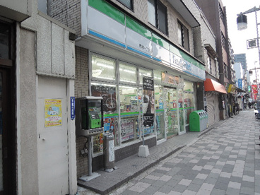 ファミリーマート　町屋１丁目店の画像2