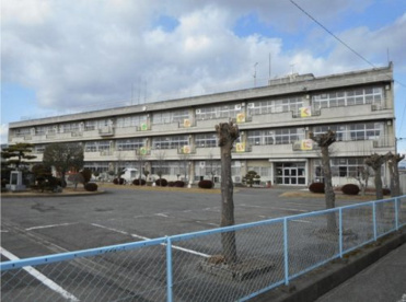 上里町立　賀美小学校の画像1
