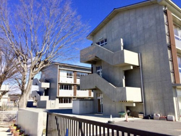 上里町立　上里中学校の画像1