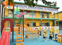 レインボー保育園