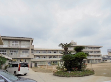 福山市立 旭小学校の画像3