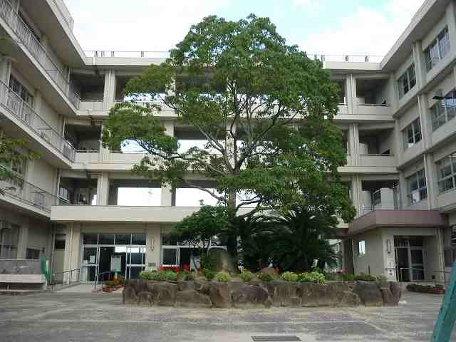 福山市立 山手小学校の画像