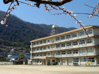 福山市立 高島小学校の画像1