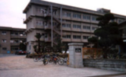 福山市立 桜丘小学校の画像1