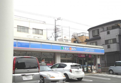 ローソン 横浜前里町三丁目店の画像1