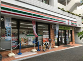 セブンイレブン 横浜南太田駅前店