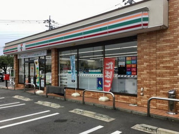 セブンイレブン　上里七本木店の画像1