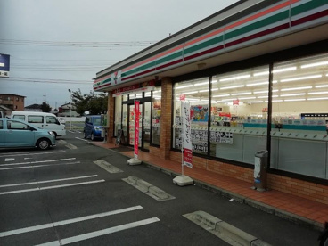 セブンイレブン　上里七本木南店の画像1
