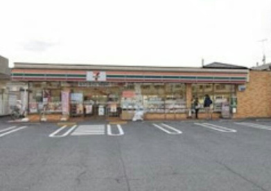 セブンイレブン 横浜阿久和西３丁目店の画像1