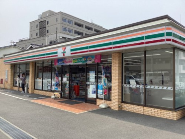 セブン-イレブン 松山道後今市店の画像1