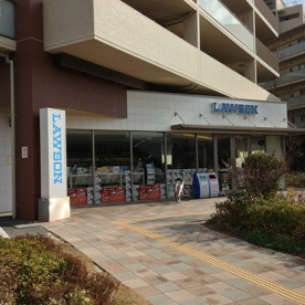 ローソンサテライト 市立池田病院店の画像1