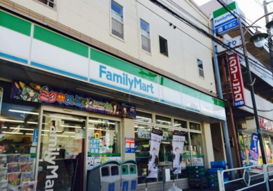 ファミリーマート 横浜南高校前店の画像1