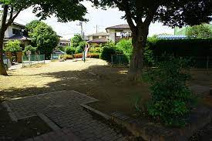 稲荷団地第１公園