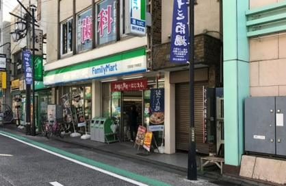 ファミリーマート 田島屋六角橋店の画像1