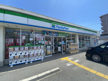 ファミリーマート　寝屋川寿町店の画像1