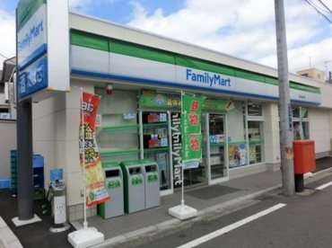 ファミリーマート 横浜釜台町店の画像1