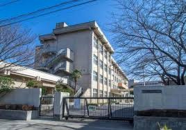 昭島市立瑞雲中学校の画像1