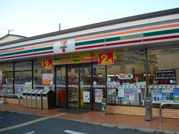 セブンイレブン 堺中百舌鳥団地前店の画像1